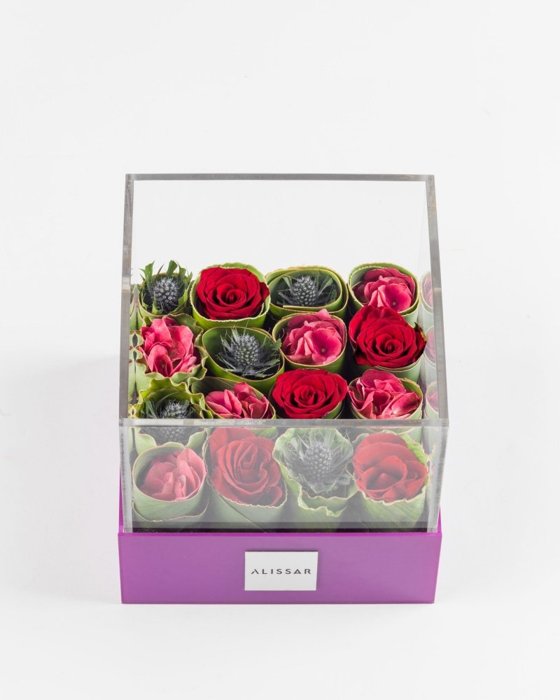 Plexi Box - Alissar Flowers Dubai