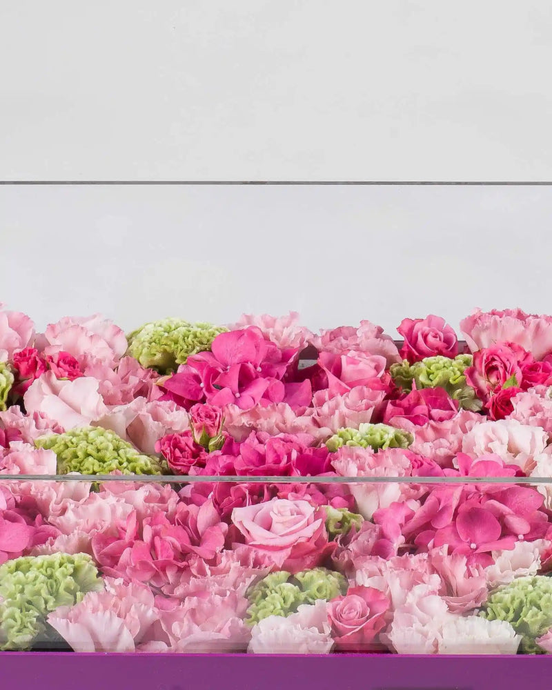 Dreamscape in a Box - Alissar Flowers Dubai