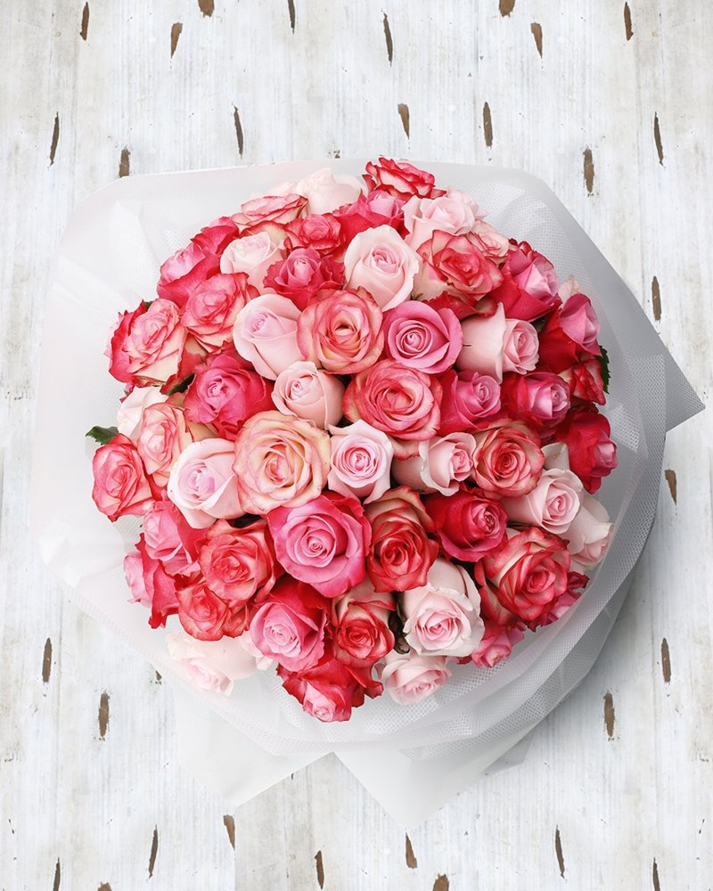 Frosty Roses - Alissar Flowers Dubai